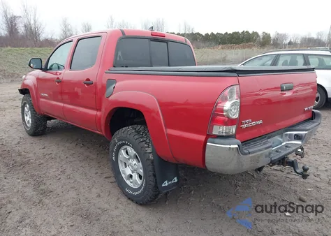 2015 Toyota Tacoma Base V6 из США, поврежденный, VIN 3TMLU4ENXFM170899